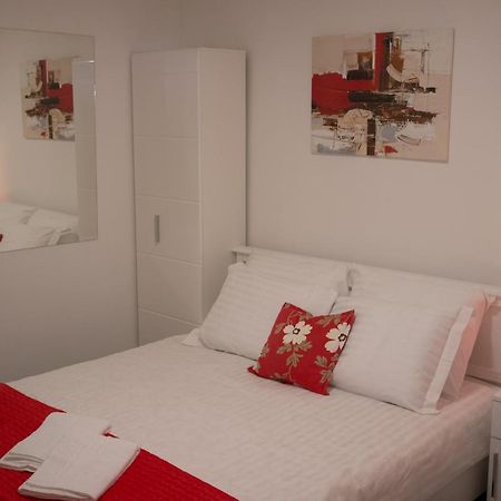غييكا Studio Apartment "Dusica" المظهر الخارجي الصورة